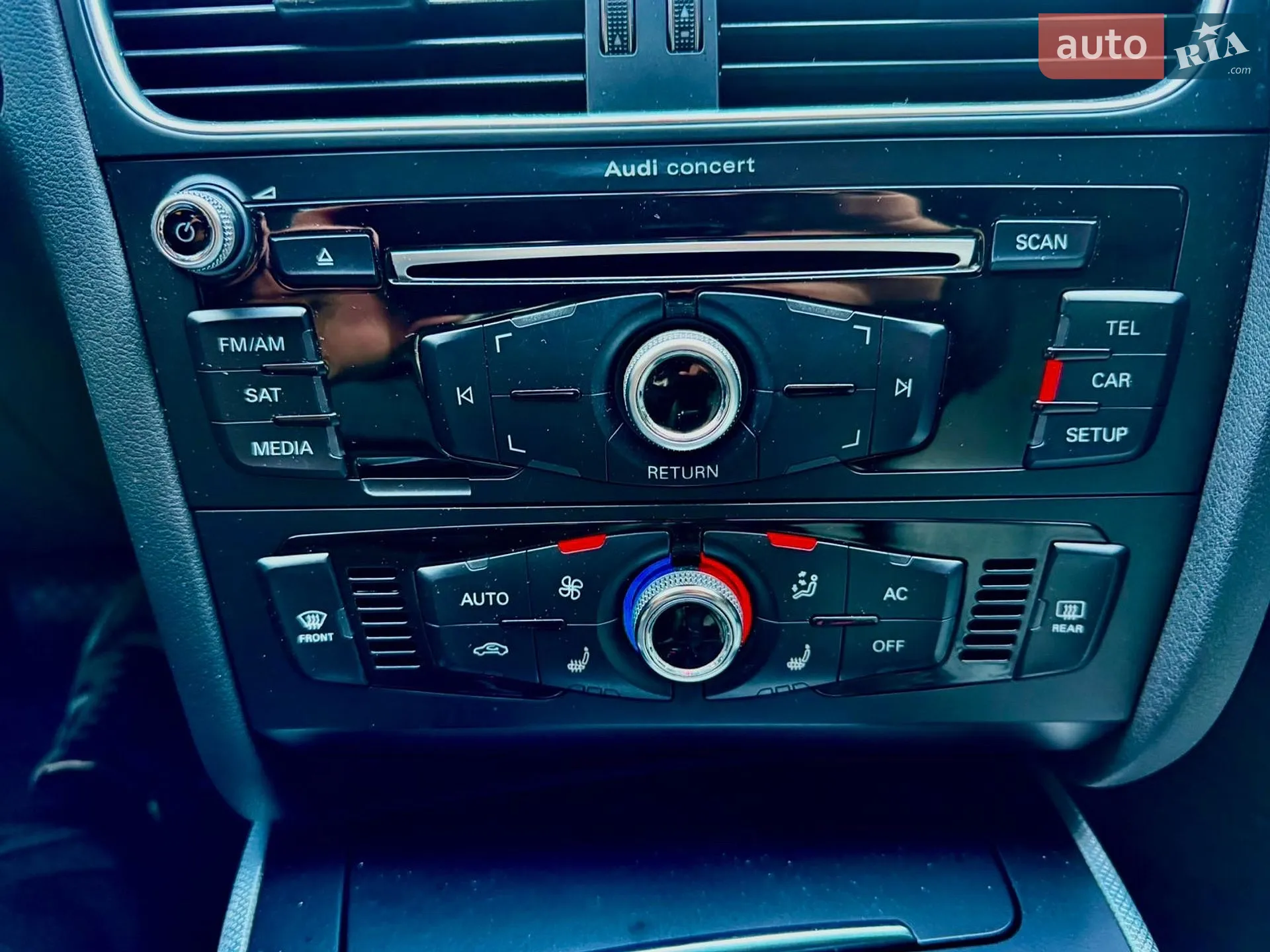 2012 Audi A4 - мініатюра 36