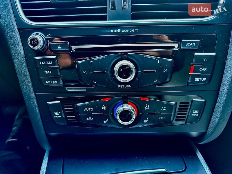 Седан Audi A4 2012 в Владимире