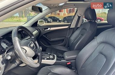 Седан Audi A4 2013 в Луцке