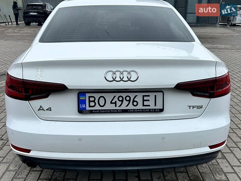 Седан Audi A4 2017 в Львові