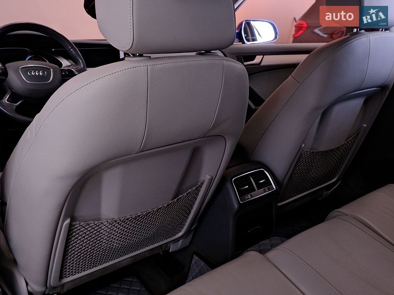 Седан Audi A4 2013 в Одессе