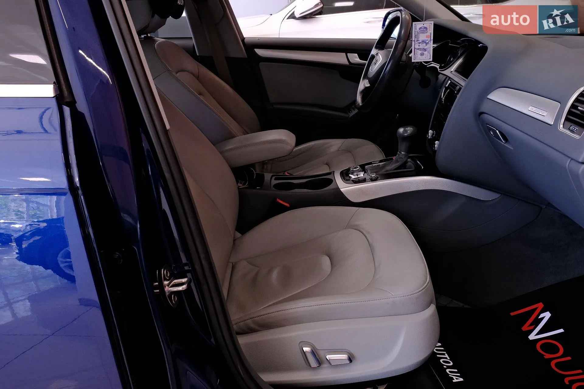 2013 Audi A4 - мініатюра 37