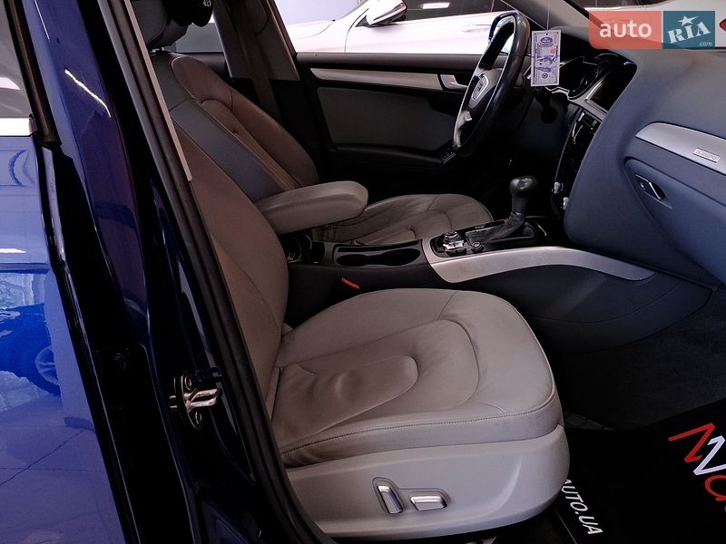 Седан Audi A4 2013 в Одессе