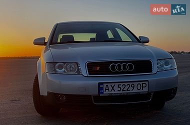 Седан Audi A4 2002 в Краснограді