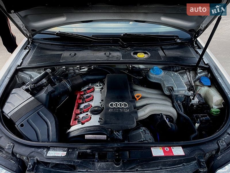 Седан Audi A4 2002 в Краснограді