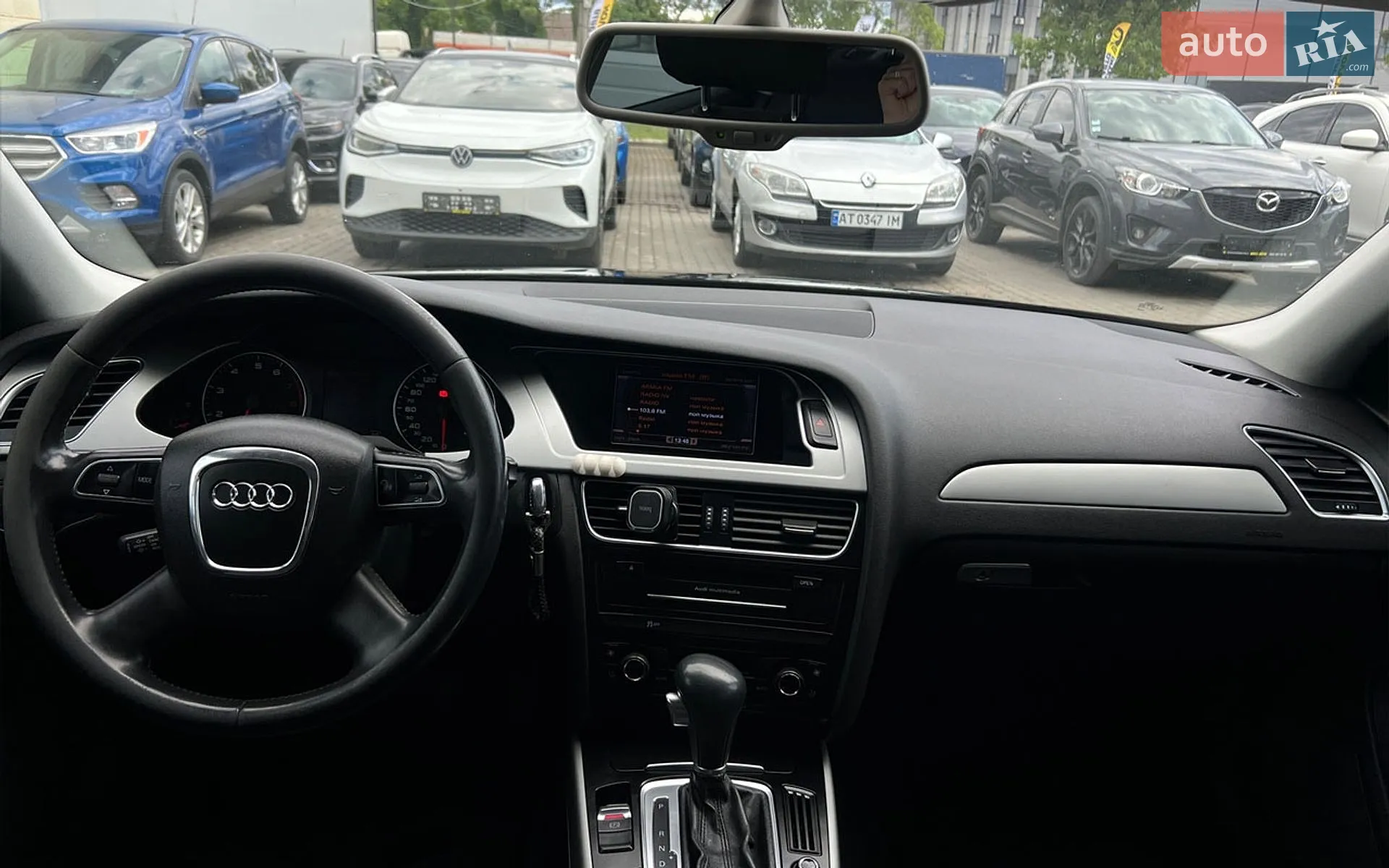 2010 Audi A4 - мініатюра 11