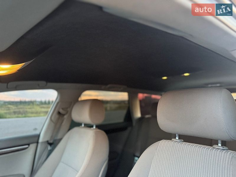 Універсал Audi A4 2005 в Жовкві