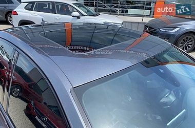 Седан Audi A4 2019 в Львове