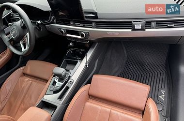 Седан Audi A4 2022 в Львові