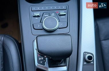 Седан Audi A4 2017 в Львове