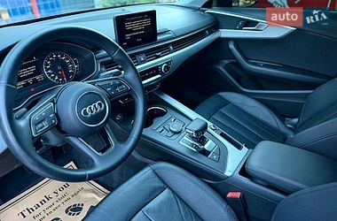 Седан Audi A4 2017 в Львове