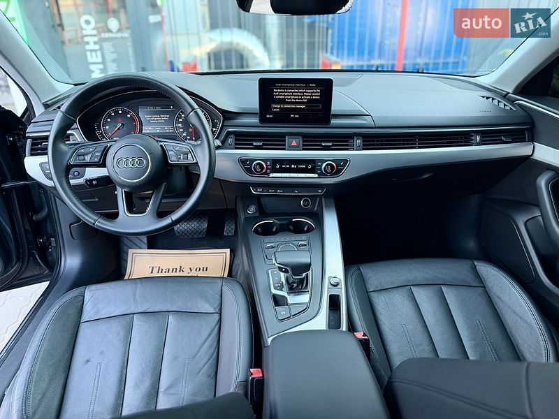Седан Audi A4 2017 в Львове