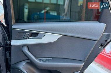 Седан Audi A4 2017 в Львове