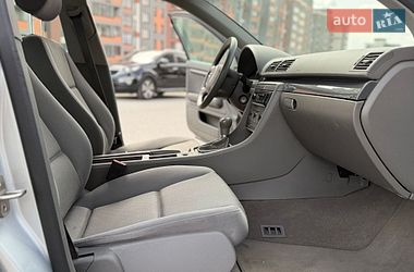 Седан Audi A4 2004 в Тернополі