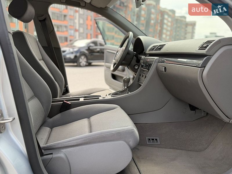 Седан Audi A4 2004 в Тернополі