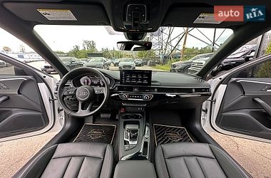 Седан Audi A4 2022 в Харькове