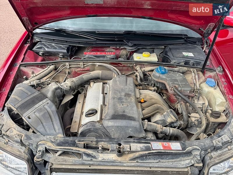 Седан Audi A4 2002 в Надвірній