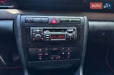 Седан Audi A4 1999 в Киверцах