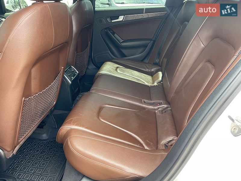 Седан Audi A4 2015 в Полтаве