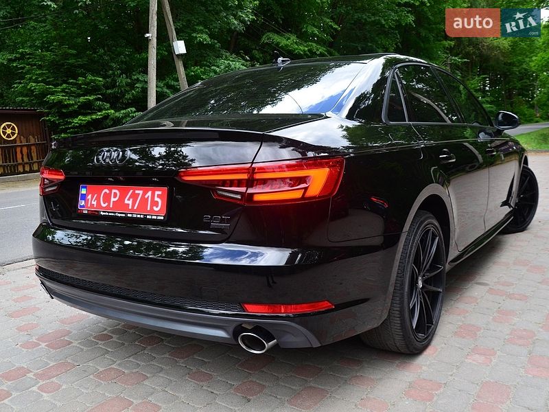 Седан Audi A4 2017 в Трускавці
