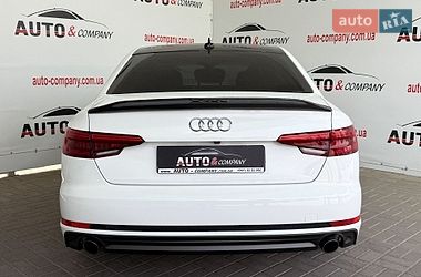 Седан Audi A4 2016 в Львове