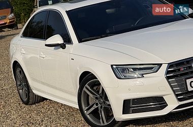 Седан Audi A4 2015 в Стрые