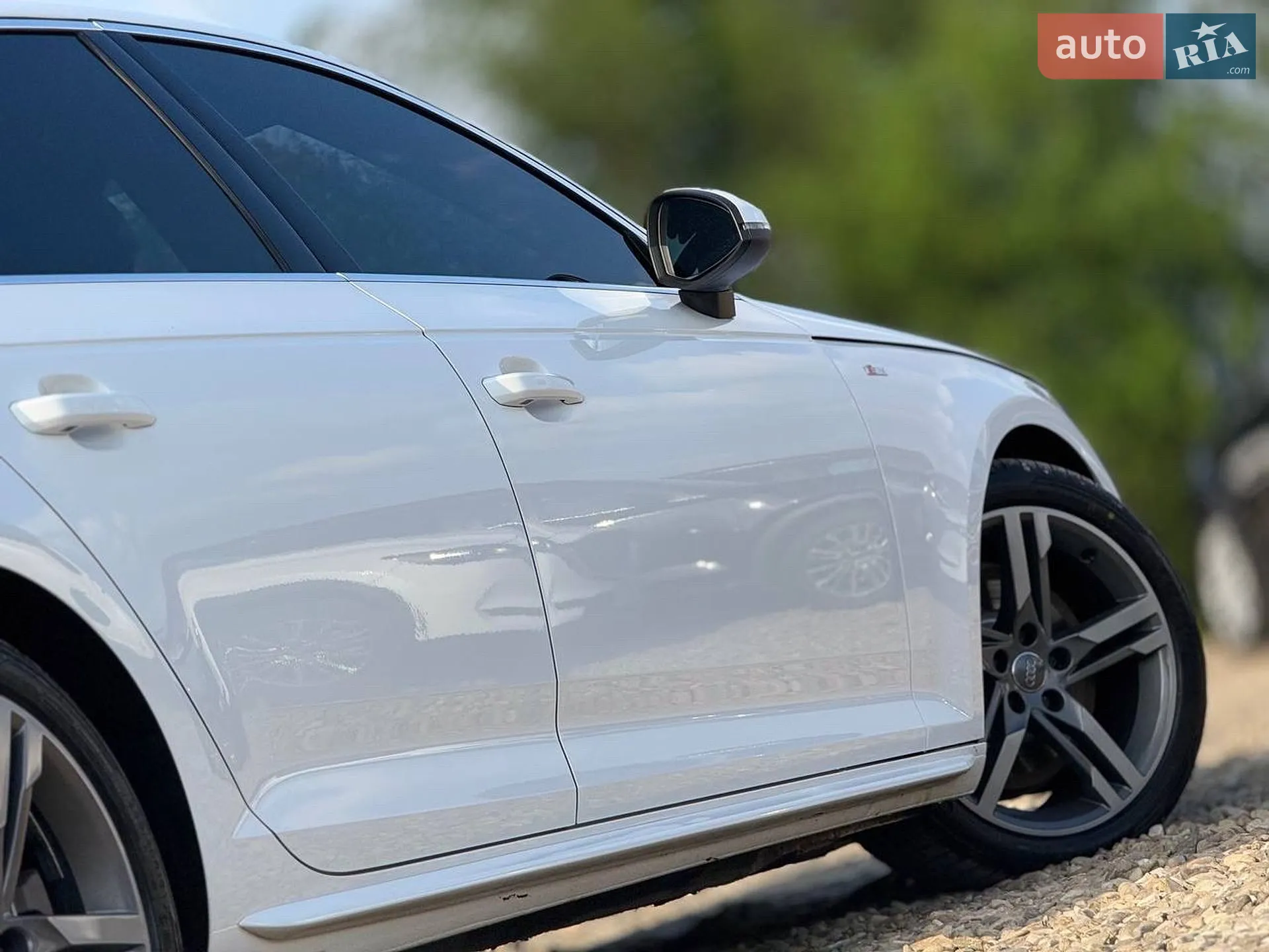 2015 Audi A4 - мініатюра 28