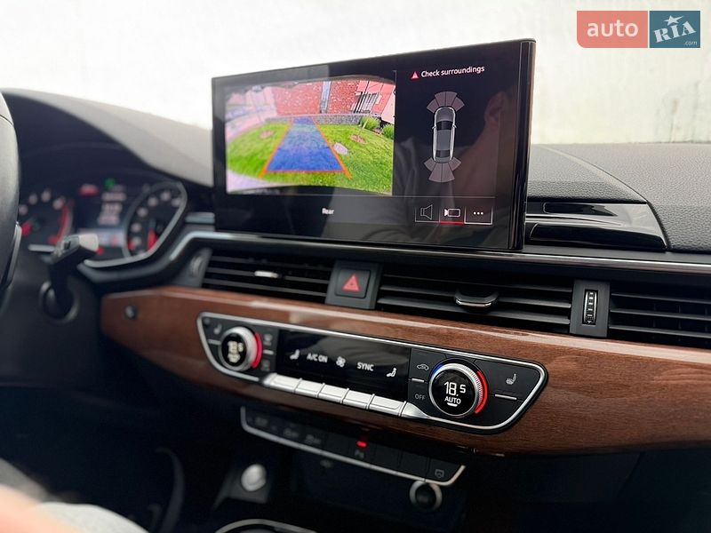Седан Audi A4 2022 в Києві