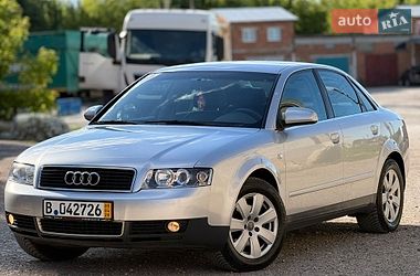 Седан Audi A4 2002 в Золочеві