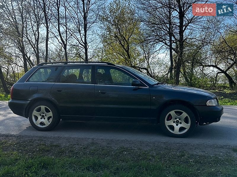 Універсал Audi A4 1998 в Тернополі
