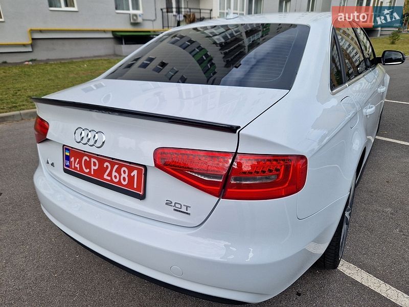 Седан Audi A4 2014 в Виннице