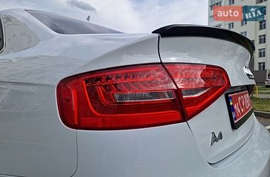 Седан Audi A4 2014 в Виннице