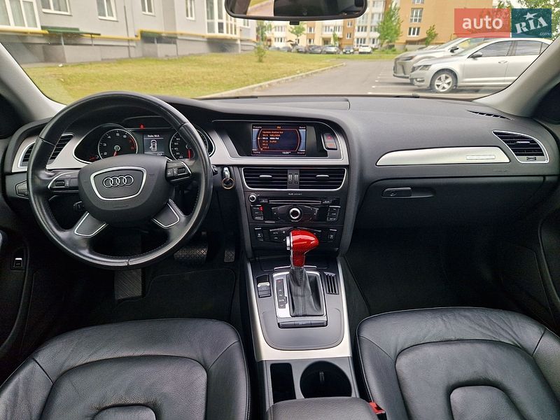 Седан Audi A4 2014 в Виннице
