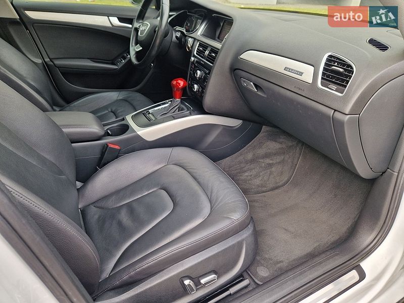 Седан Audi A4 2014 в Виннице