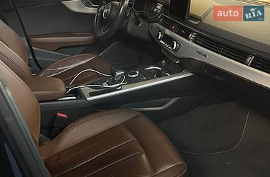 Седан Audi A4 2017 в Луцке