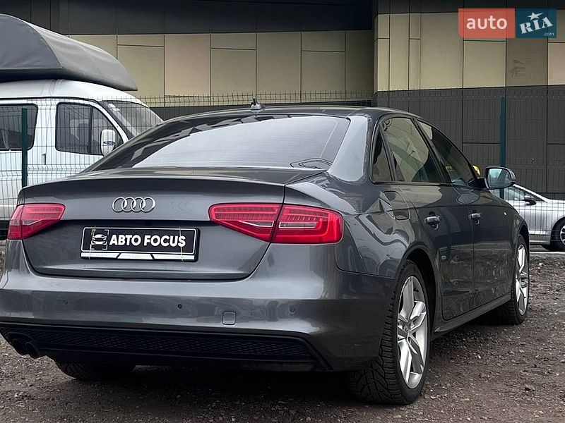 Седан Audi A4 2015 в Києві