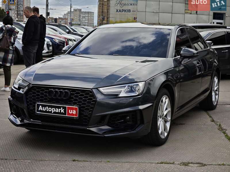 Audi A4 2019
