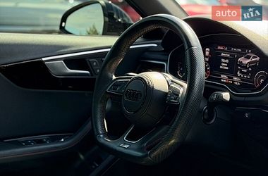 Седан Audi A4 2017 в Ивано-Франковске