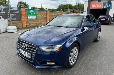 Седан Audi A4 2012 в Володимирі