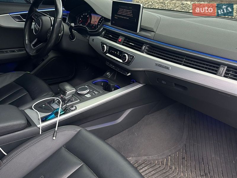 Седан Audi A4 2017 в Івано-Франківську