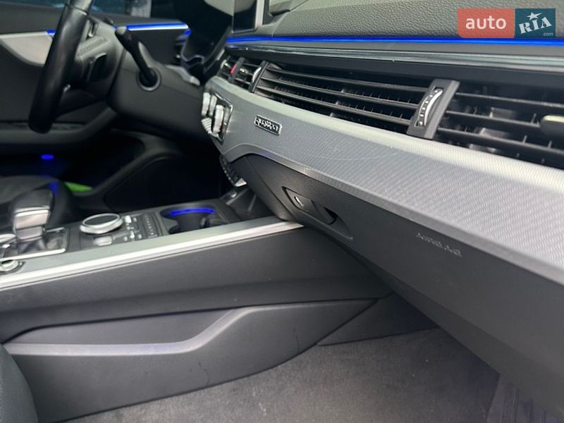 Седан Audi A4 2017 в Івано-Франківську
