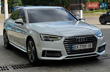 Седан Audi A4 2016 в Дніпрі