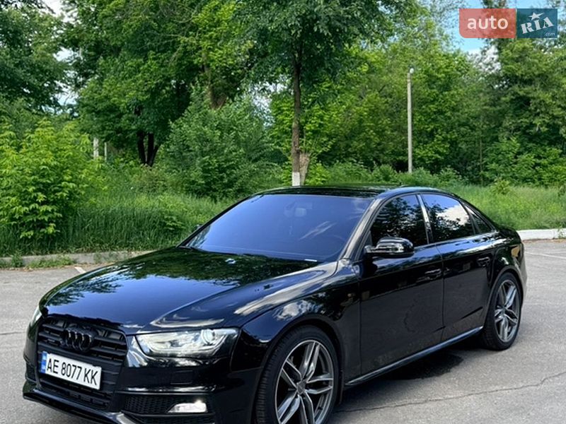 Седан Audi A4 2014 в Харкові