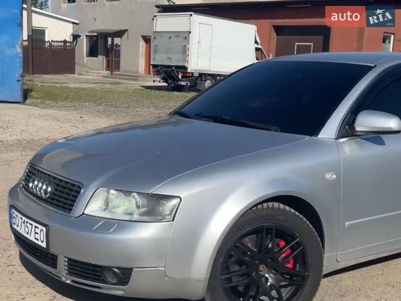 Седан Audi A4 2001 в Бучаче