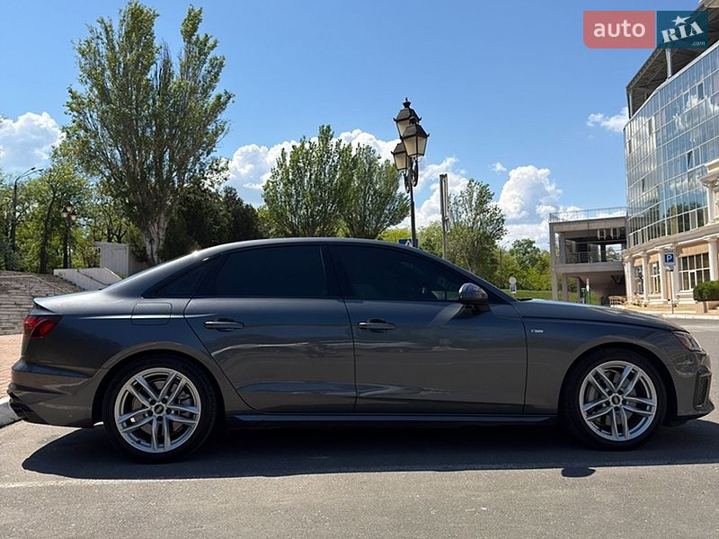 Седан Audi A4 2023 в Одессе