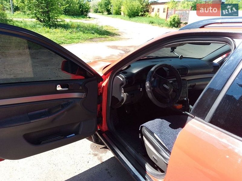 Универсал Audi A4 1999 в Калиновке