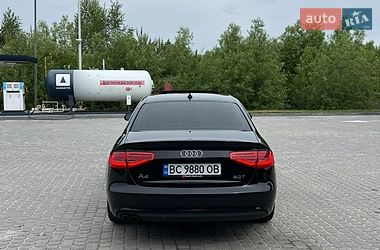 Седан Audi A4 2013 в Львові