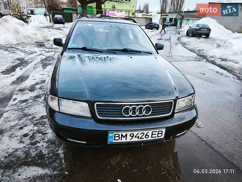 Універсал Audi A4 1997 в Свессе