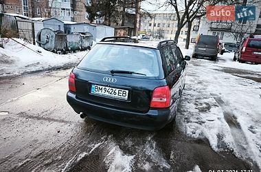 Універсал Audi A4 1997 в Свессе