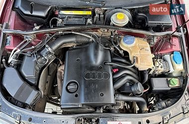 Седан Audi A4 1998 в Черновцах